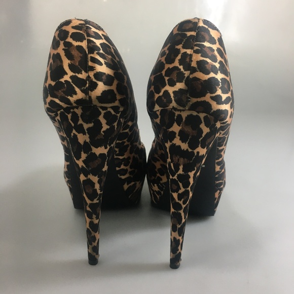 bebe 8M Animal Print Platform Stiletto Heels - Picture 4 of 6